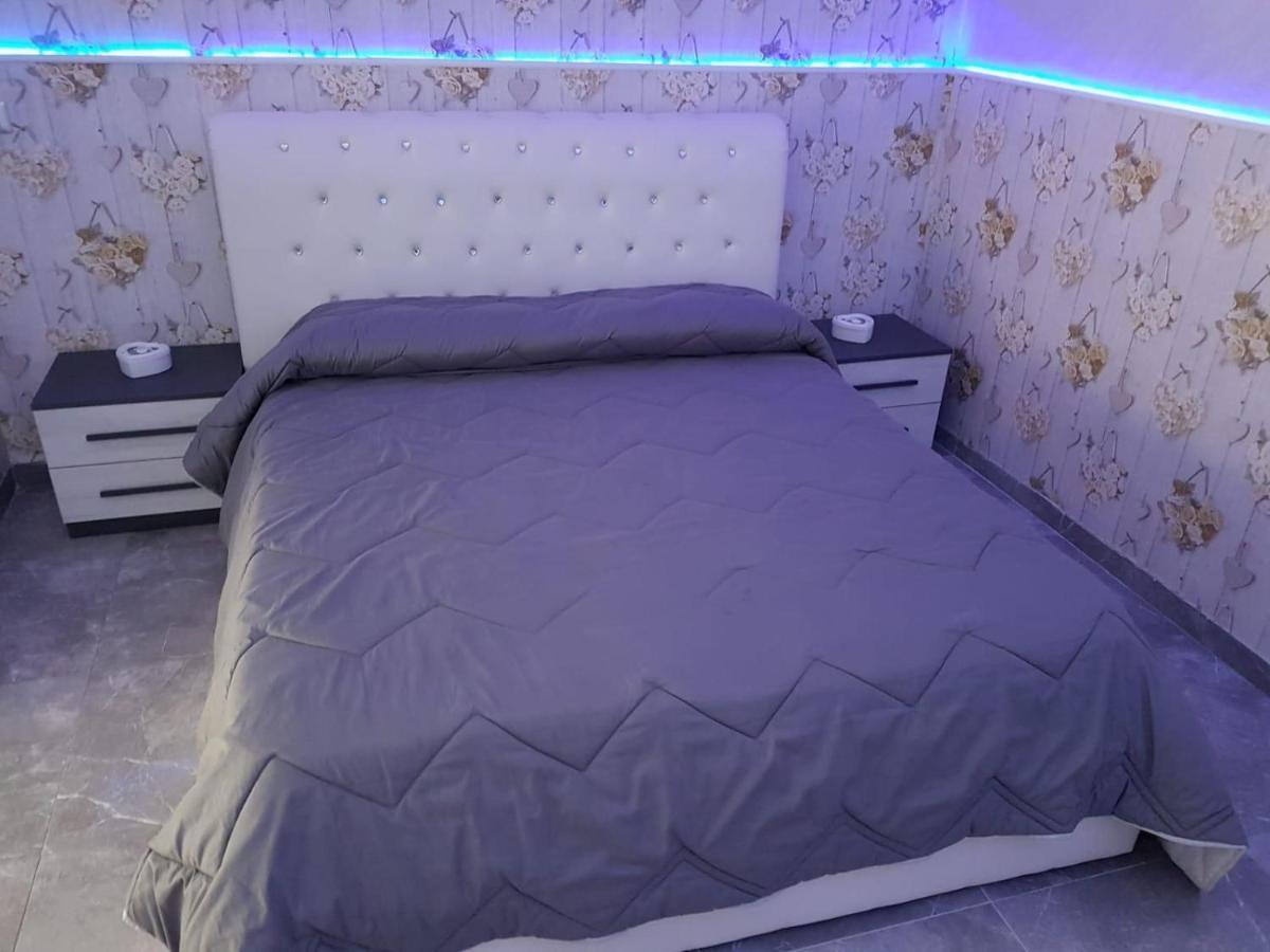 Rebby'S Home Наполи Екстериор снимка