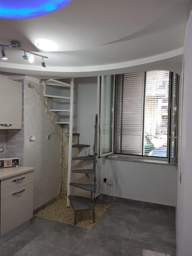 Rebby'S Home Наполи Екстериор снимка