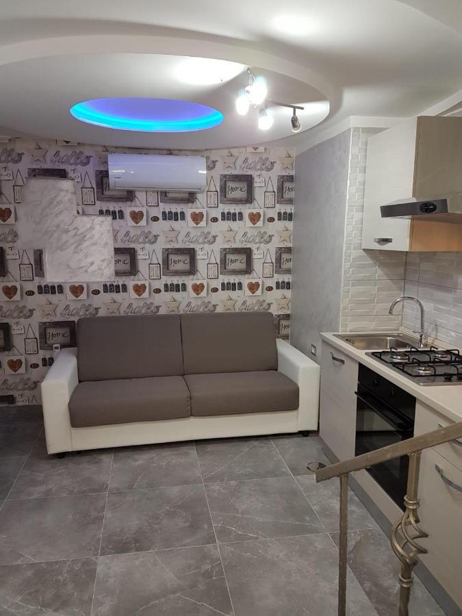 Rebby'S Home Наполи Екстериор снимка